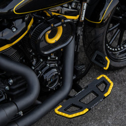 PartzBiz HD 1 - Panda Driver Stretched Floorboards Yellow Painting For Harley Softail 2018+ Fat Boy - Driver Floorboards
