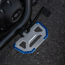 PartzBiz HD FT-F1BB-RED - Hoprousa Brass Gold Red Blue Driver Footboard Floorboards Footrests Chopper Bobber Hollow-out Diamond For Harley Davidson 2018-2023 Softail Standard Street Bob Low Rider S/ST Breakout - Red PartzBiz HD FT-F1BB-RED - Hoprousa Brass Gold Red Blue Driver Footboard Floorboards Footrests Chopper Bobber Hollow-out Diamond For Harley Davidson 2018-2023 Softail Standard Street Bob Low Rider S/ST Breakout - Red