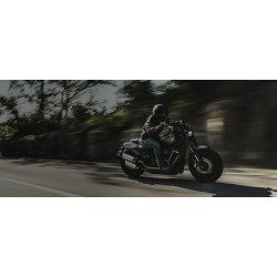 PartzBiz HD 021-0123 - Deltran Battery Tender Jr. เครื่องชาร์จรถจักรยานยนต์ 12 โวลต์ Harley Metric Motorcycle