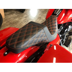 PartzBiz HD 808-07B-175-ORGLS-GRIP-BLKCARBON - Saddlemen Orange Lattice Stitch ด้ามจับคาร์บอนไฟเบอร์ Step Up Seat Harley Touring PartzBiz HD 808-07B-175-ORGLS-GRIP-BLKCARBON - Saddlemen Orange Lattice Stitch ด้ามจับคาร์บอนไฟเบอร์ Step Up Seat Harley Touring
