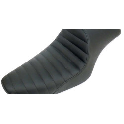 PartzBiz HD 8585CJT - Saddlemen Americano จีบ 2 Up Cafe Racer Seat Harley 1979-2003 XL Sportster