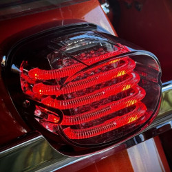PartzBiz HD PB-TL-SBW-R - Custom Dynamics PB-TL-SBW-R ProBeam LED Squareback ไฟท้ายเบรก '19 FLHT 2010-1366 20101366