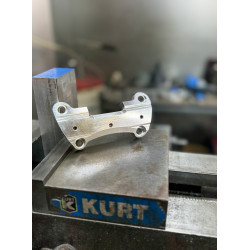 PartzBiz HD SRC - Paul Yaffe Bagger Nation Super Riser Clamp One 1 Piece Harley Touring Dresser PartzBiz HD SRC - Paul Yaffe Bagger Nation Super Riser Clamp One 1 Piece Harley Touring Dresser