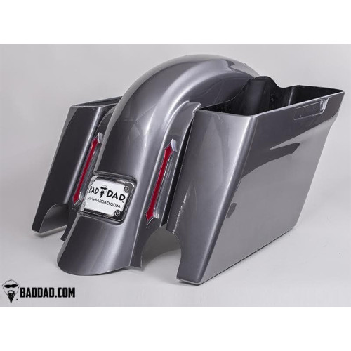 PartzBiz HD: 4423128-Bad Dad 2014+ Replacement Summit Fender with 957 Taillight & Turn Signals PartzBiz HD: 4423128-Bad Dad 2014+ Replacement Summit Fender with 957 Taillight & Turn Signals