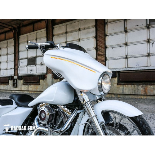 PartzBiz HD: 4423068-Bad Dad 900 Series Gloss Black Front LED Billet Turn Signals Harley FL Touring BAD-900FTS-GB-TOUR