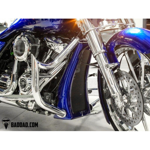 PartzBiz HD: 4422972-Bad Dad Race Series Chin Spoiler Raw for 16"-30" Wheels Harley Touring 17-Up PartzBiz HD: 4422972-Bad Dad Race Series Chin Spoiler Raw for 16"-30" Wheels Harley Touring 17-Up