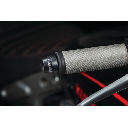PartzBiz HD: 4412112-Kuryakyn Kellermann BL 2000 2559 Black Amber LED Bar End Turn Signal Harley & Metric PartzBiz HD: 4412112-Kuryakyn Kellermann BL 2000 2559 Black Amber LED Bar End Turn Signal Harley & Metric