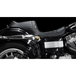 PartzBiz HD LPLK-581PT - Le Pera LK-581PT Black Pleated Tailwhip 2-Up Motorcycle Seat Harley Dyna 06-17 Custom Upgrade Replacement Best New Saddle Bike Motorcycle for stunt wheelie performance foot 0803-0643 08030643