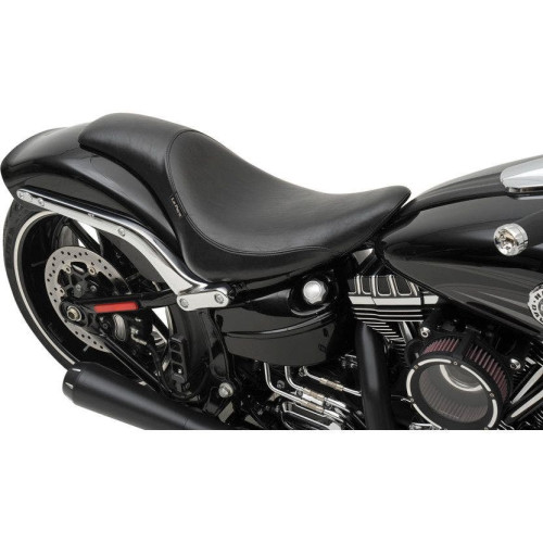 PartzBiz HD: 4410901-Le Pera LKB-860 Smooth Full Silhouette Seat Harley Softail Breakout FXSB 13-17 | LKB-860 PartzBiz HD: 4410901-Le Pera LKB-860 Smooth Full Silhouette Seat Harley Softail Breakout FXSB 13-17 | LKB-860