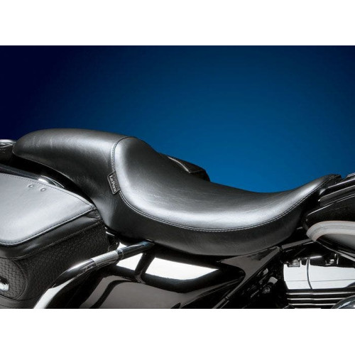 PartzBiz HD: 4410765-Le Pera Silhouette Smooth Full Length Seat for Harley Street Glide 06-07 | Le Pera PartzBiz HD: 4410765-Le Pera Silhouette Smooth Full Length Seat for Harley Street Glide 06-07 | Le Pera