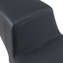 PartzBiz HD DS08011100 - Saddlemen Black Gripper GelCore Step-Up Full Seat for Harley 97-07 FLHX FLHR | 897-06-174