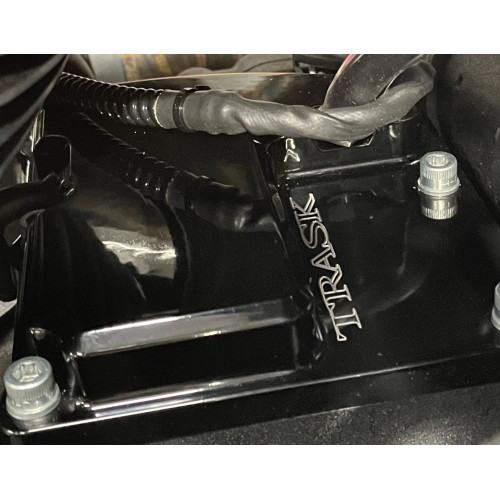 PartzBiz HD: 4402198-Trask TM-2041BK Check m8 Vented Trans Transmission Top Cover Harley M8 Fit 17-Up PartzBiz HD: 4402198-Trask TM-2041BK Check m8 Vented Trans Transmission Top Cover Harley M8 Fit 17-Up