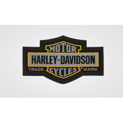 PartzBiz HD 101700 - ป้าย/ตราสัญลักษณ์ Harley-Davidson Trademark Bar&Shield 8011505